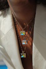 Load image into Gallery viewer, Diamond Weekend Trip Luggage Necklace